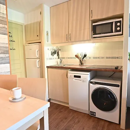 L'esquinade J3 029 By Interhome *